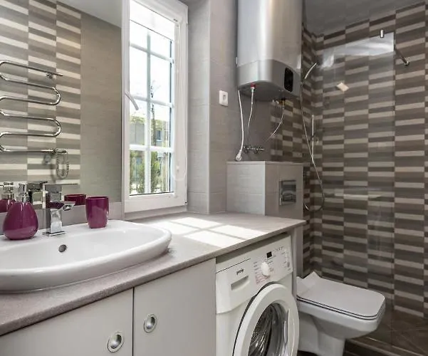 Apartamentai Jurates Gatveje *